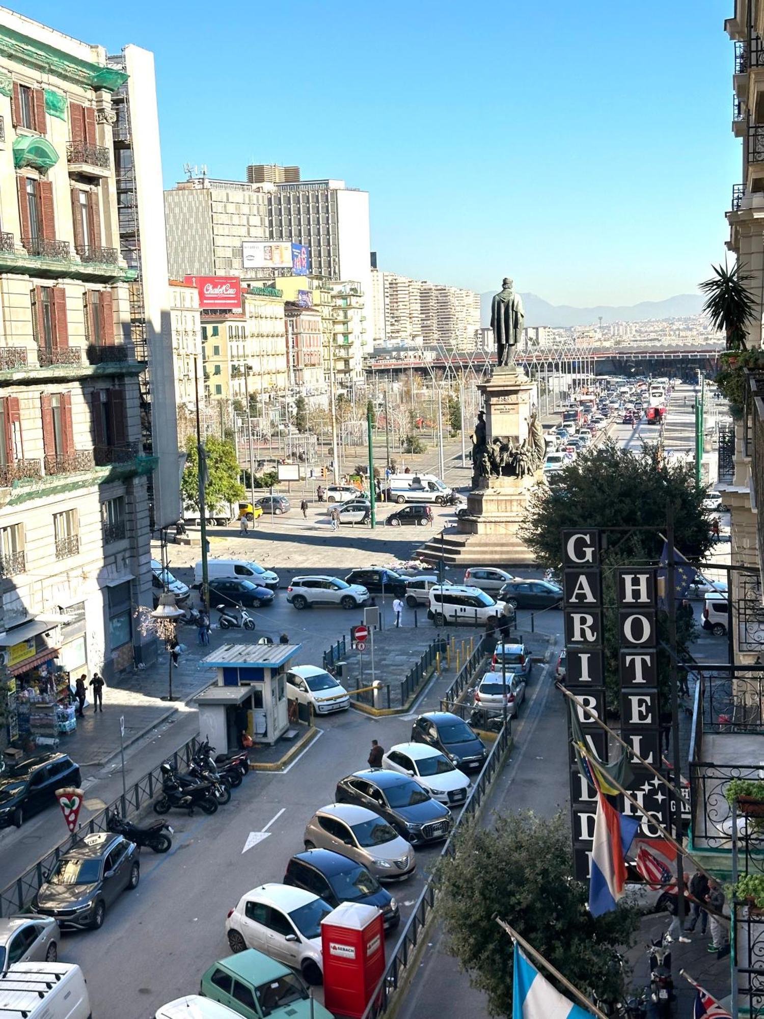 Dch Napoli Apartment Bagian luar foto