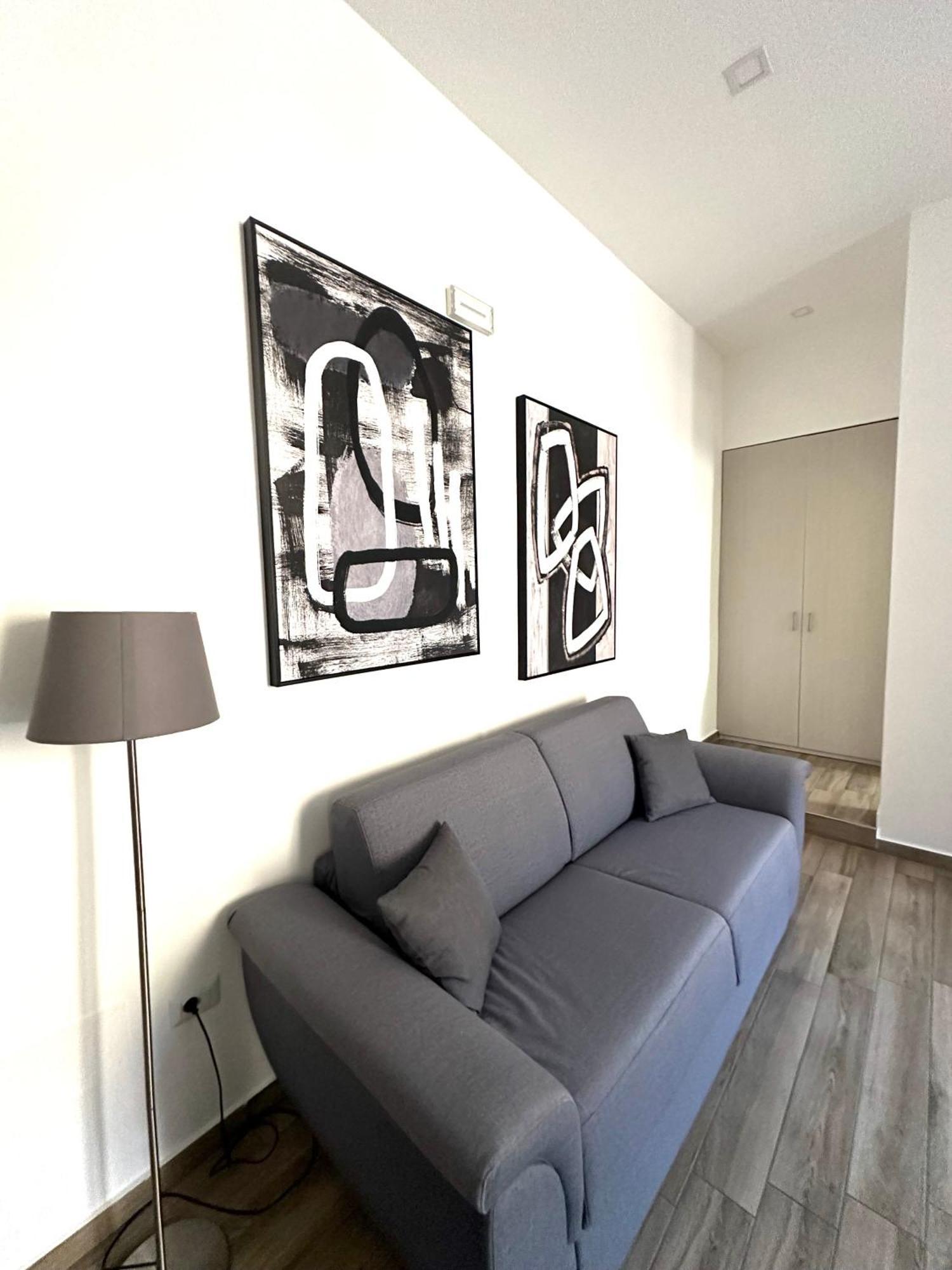 Dch Napoli Apartment Bagian luar foto