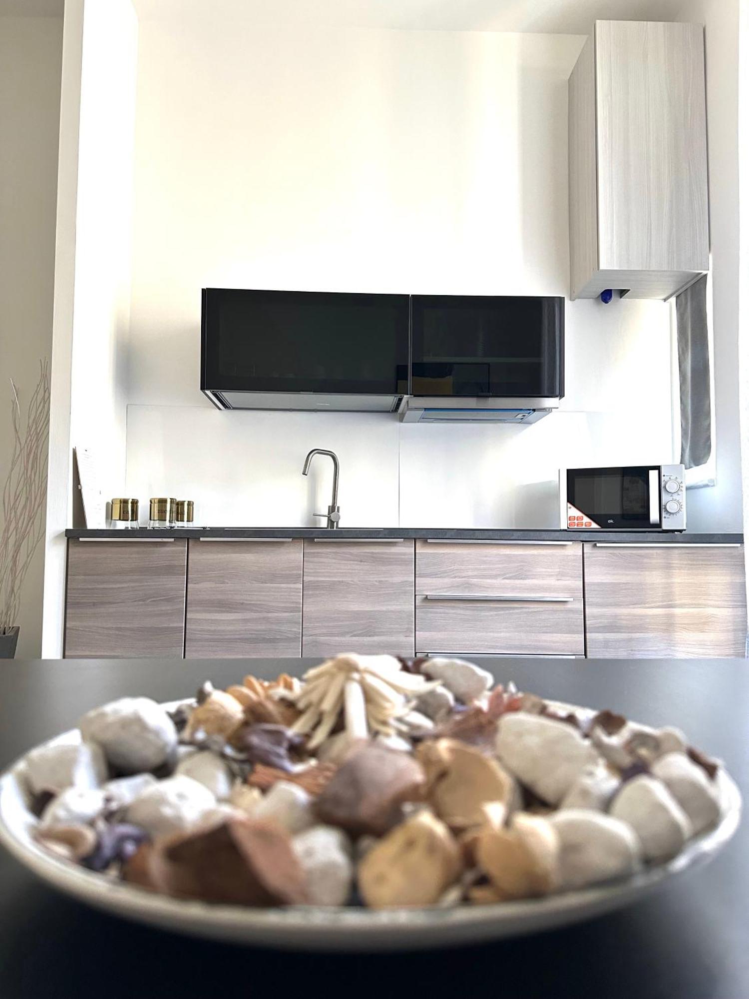 Dch Napoli Apartment Bagian luar foto